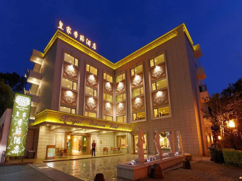 Royal Seasons Hotel Beitou Taipéi Exterior foto